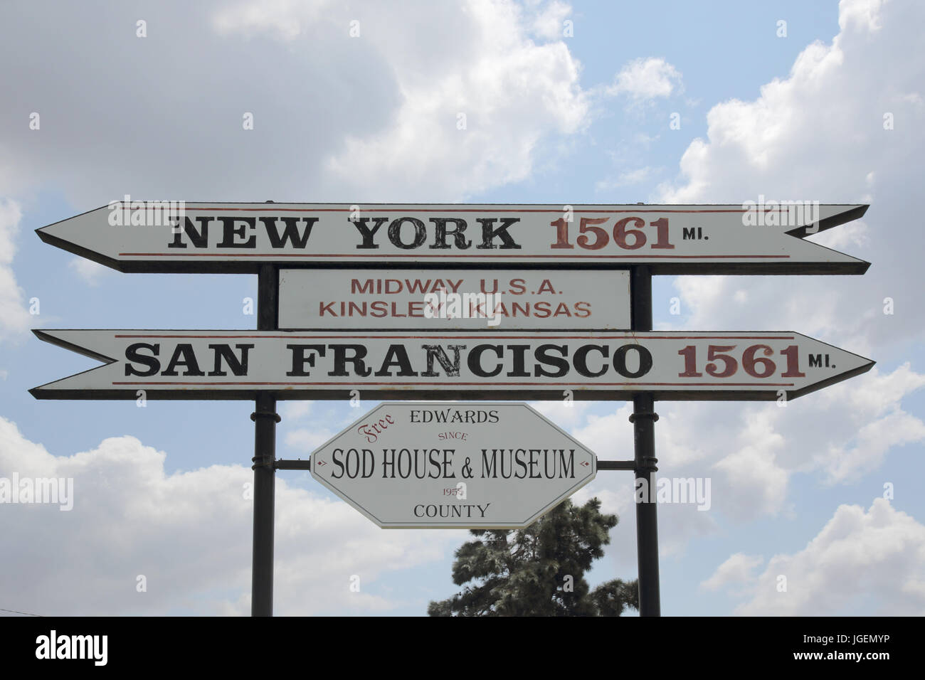 kinsley kansas, mid point between the coasts of the USA Stock Photo Alamy