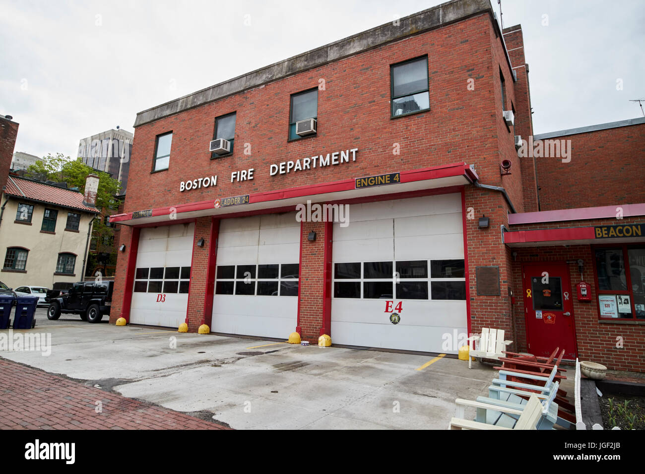 Boston Fire Department fire station district 3 ladder 24 engine 4 USA Stock Photo