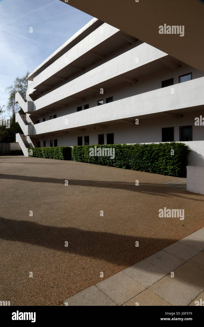 Isokon Building on Lawn Road, Hampstead, London, UK Stock Photo