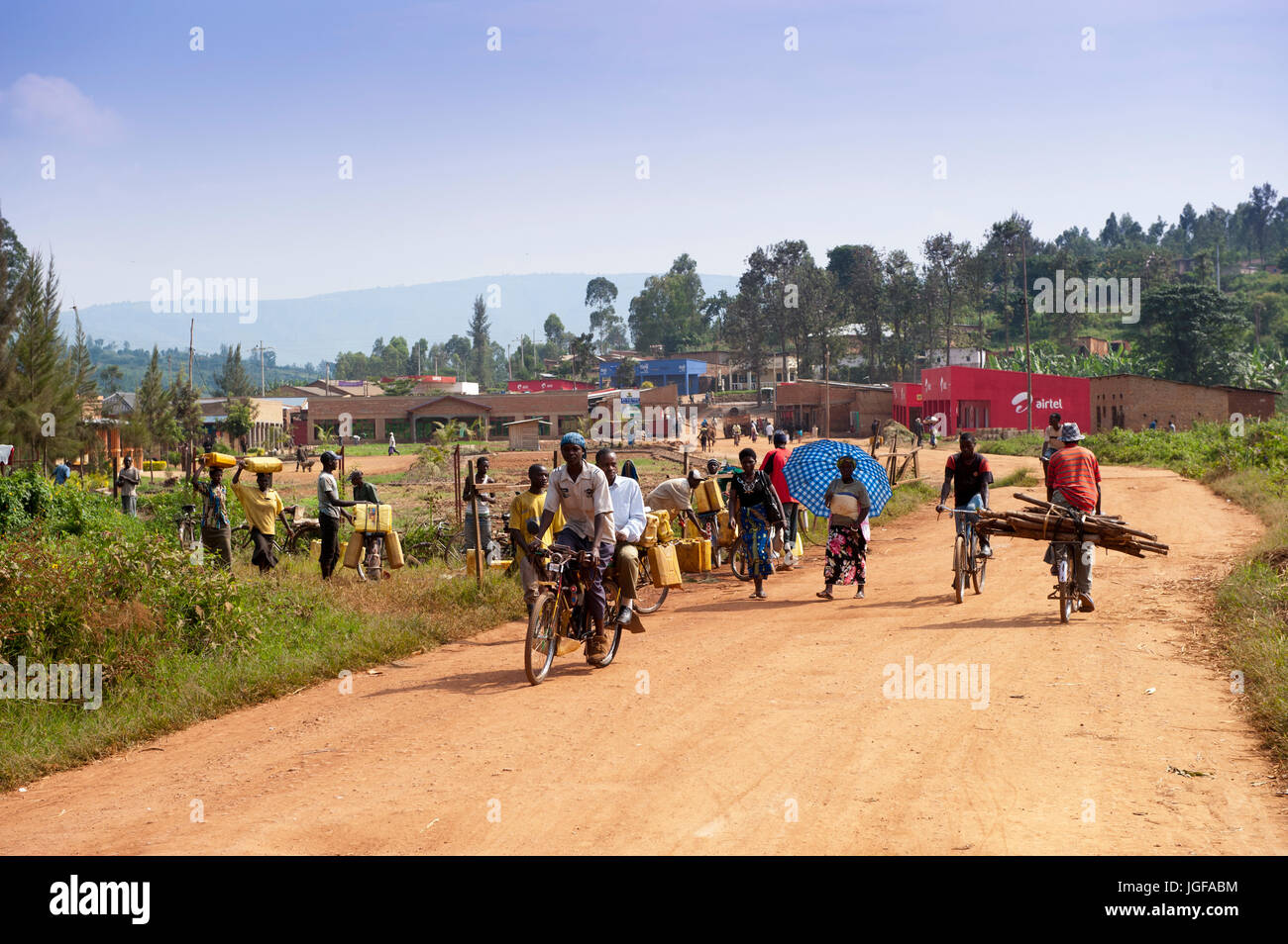Super73 poster #L'intEnterrieur et le 'extEbrile du Rwanda