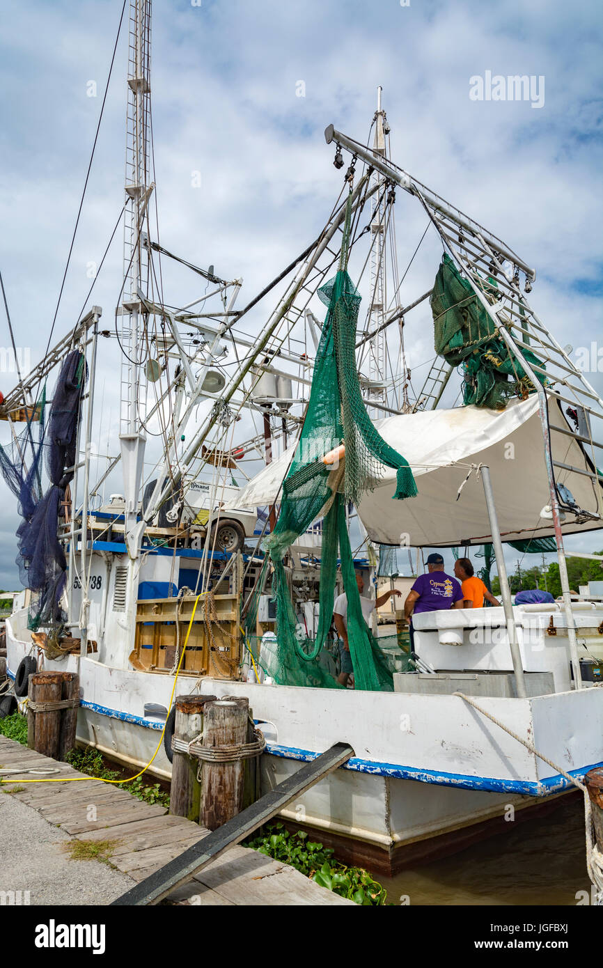 Louisiana, Iberia Parish, Delcambre Canal aka Bayou Carlin, commercial