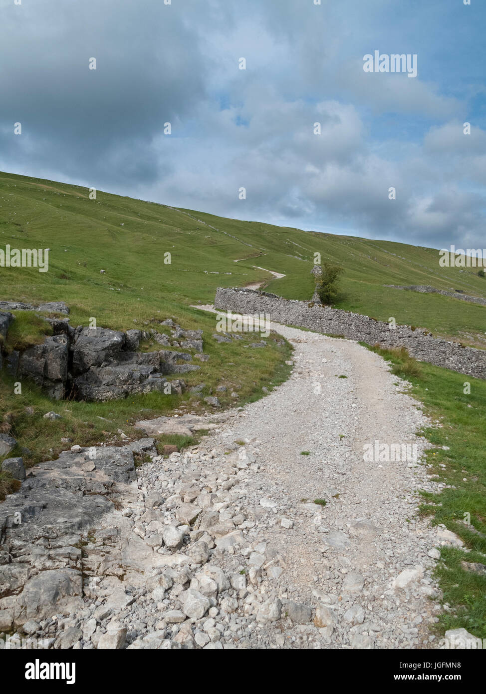 Footpath on the walk from Kettlewell to Starbotton in Upper Wharfedale in the Yorkshire Dales National Park Stock Photo
