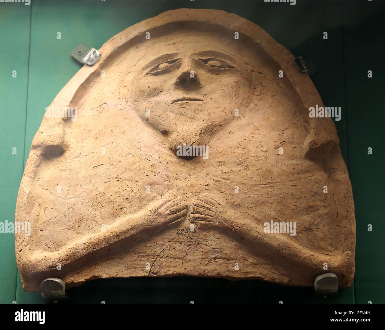 Clay coffin lid. c. 1400-11500 BC. Lachish, Tell Nabasha. EgyptPhilistine. Sea Peoples (Philistines). British Museum. London. Stock Photo
