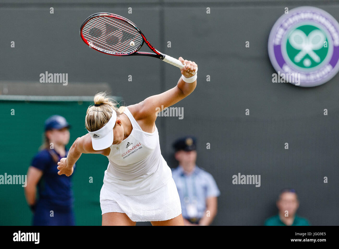 London, UK, 6th July 2017: German tennis player Angelique Kerber in action during day 4 at the Wimbledon Tennis Championships 2017 at the All England Lawn Tennis and Croquet Club in London. Credit: Frank Molter/Alamy Live News Stock Photo