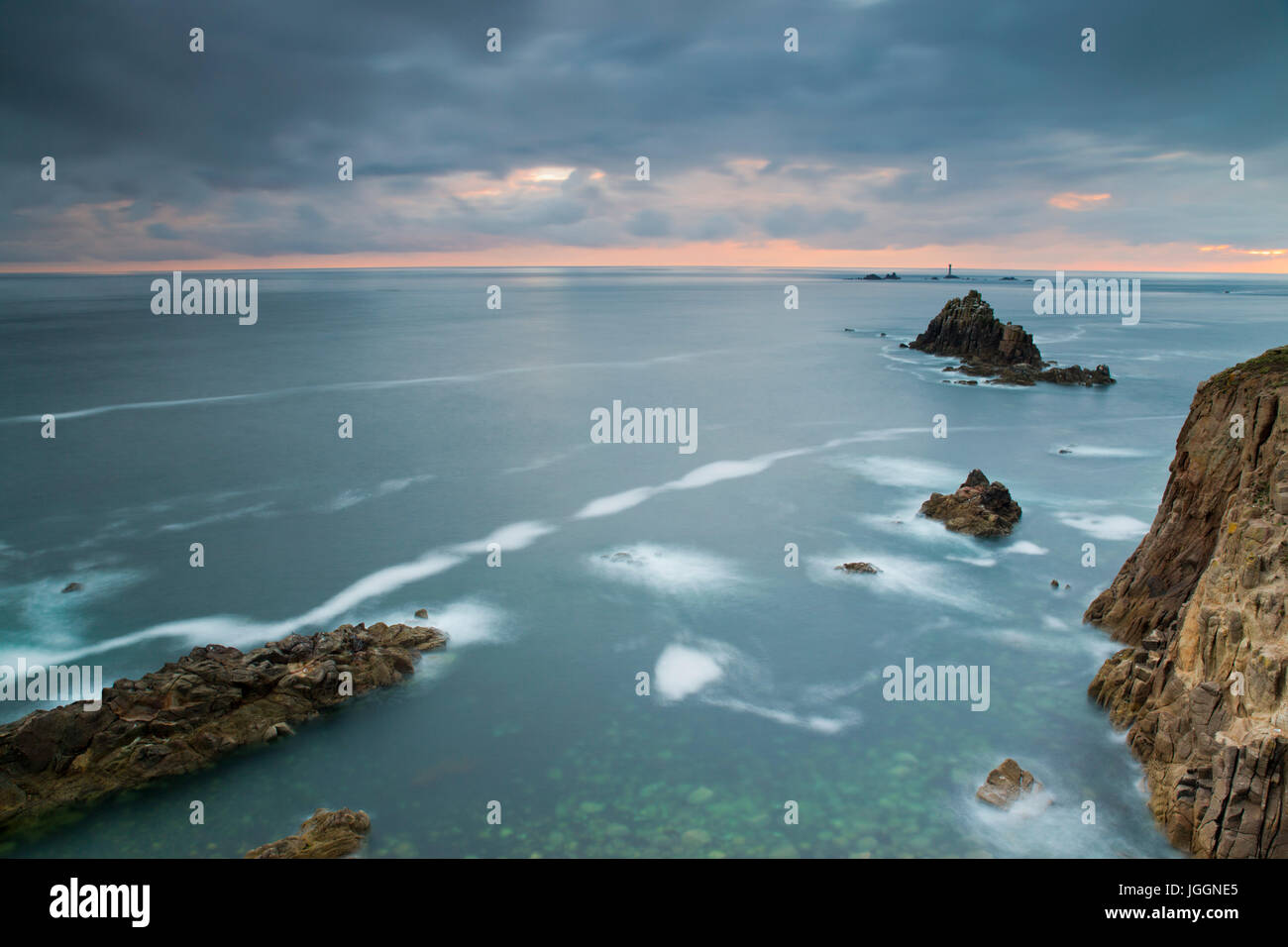 Sea stack landscape hi-res stock photography and images - Alamy