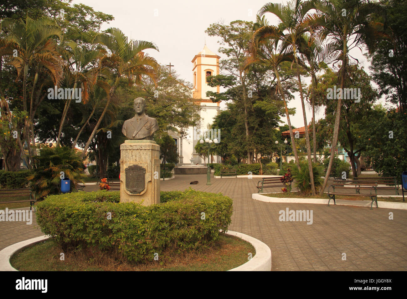 Statue, bust, Square Colonel Benjamin Guimarães, 2016, City, Bom ...