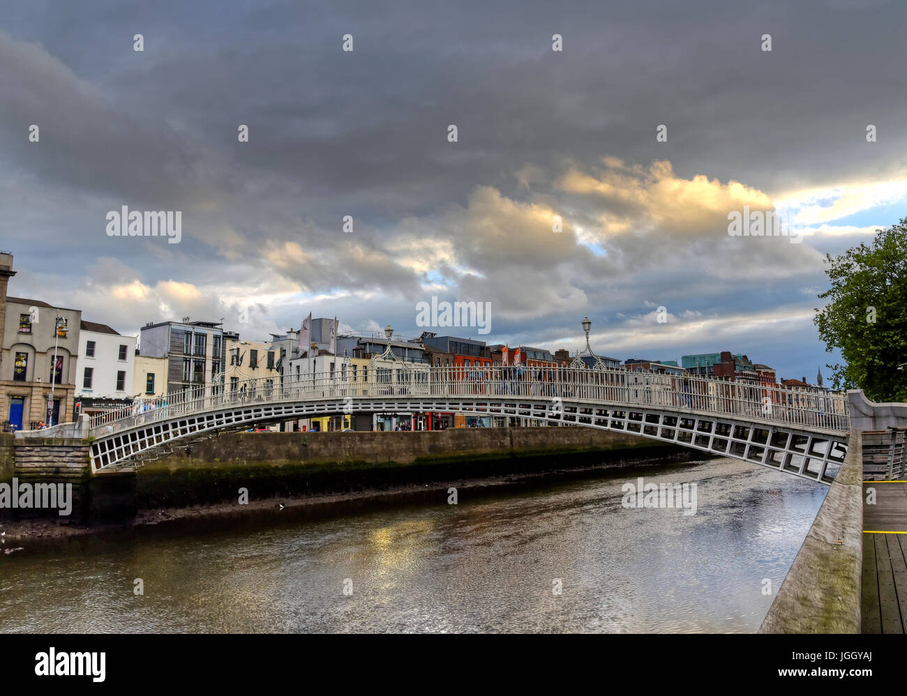 Hapenny bridge sunset hi-res stock photography and images - Alamy