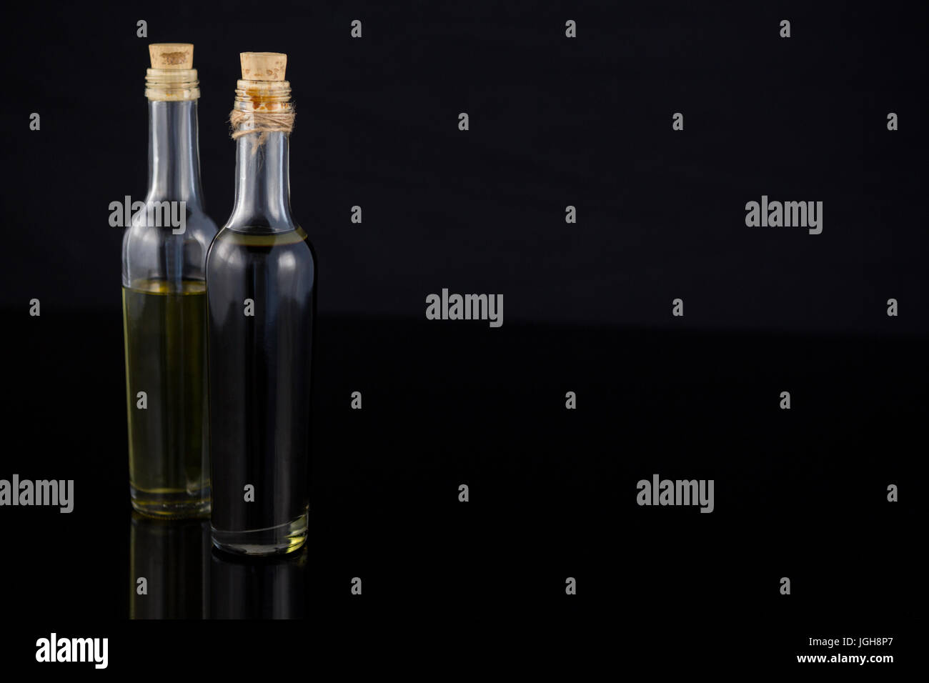 Closeup of olive oil and balsamic vinegar in bottle Stock Photo Alamy