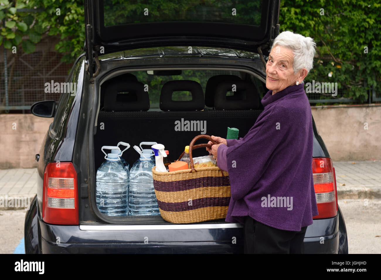 Car Photos Downloading