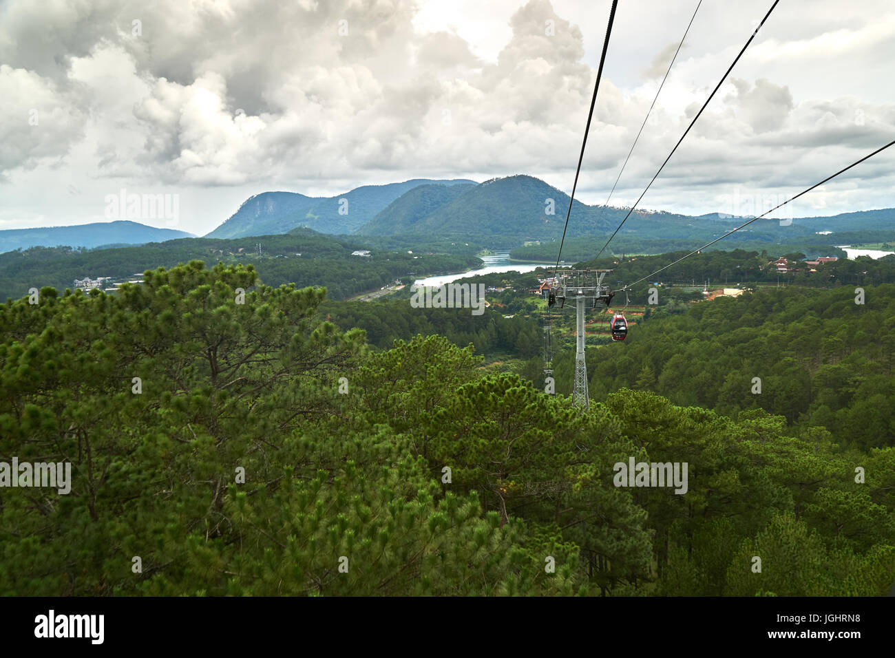 Dalat Cable Car at Robin Hill to the Truc Lam pagoda. Dalat, Vietnam