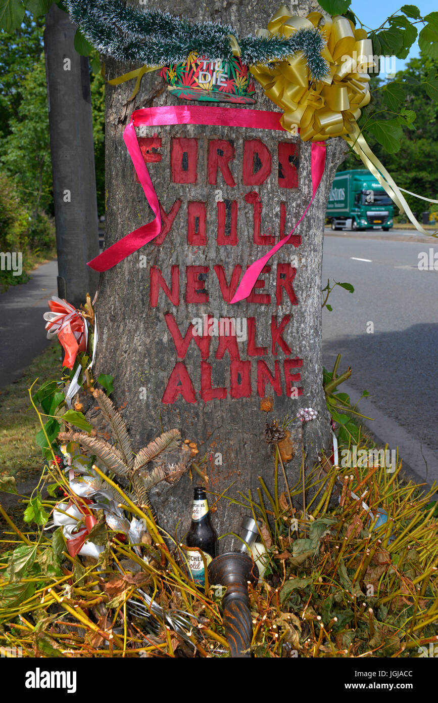 Roadside shrine to a road fatality on the side of the A4 at Shirehampton, Bristol, UK Stock Photo