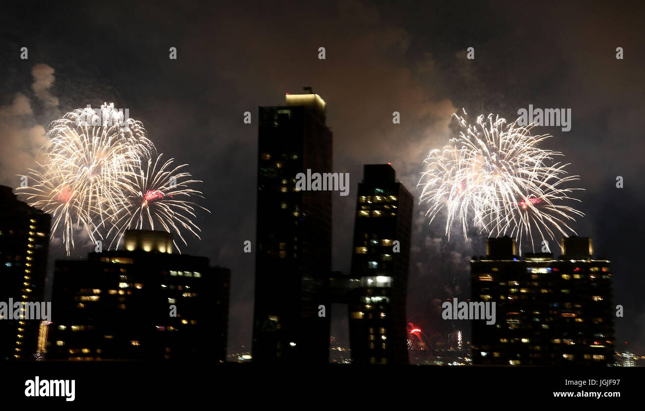 Fireworks over New York City Stock Photo - Alamy