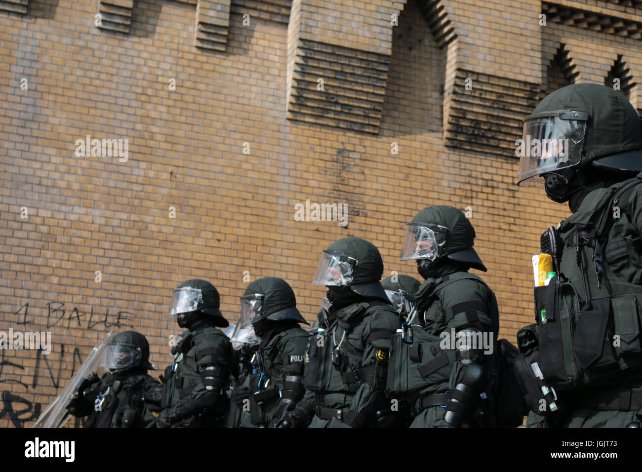 Hamburg, Germany. 07th July, 2017. G20 Summit protests in Hamburg. Riot police block off much of the city Credit: Conall Kearney/Alamy Live News Stock Photo
