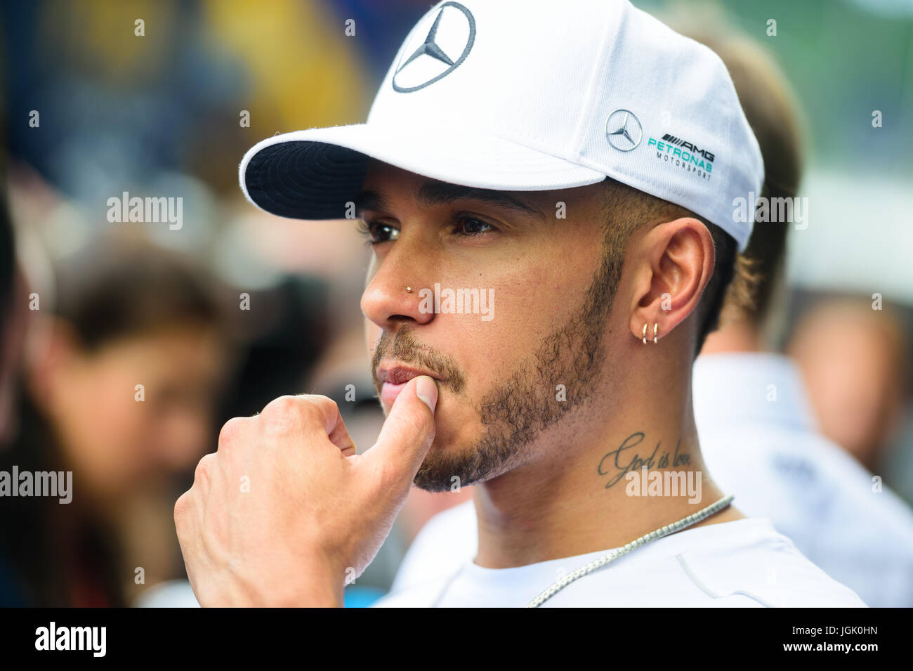 lewis hamilton ring