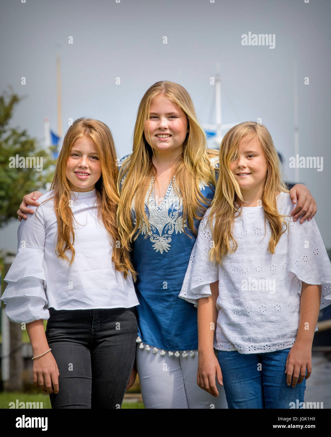 King Willem-Alexander, Queen Maxima, Princess Amalia, Princess Alexia Princess Ariane of The Netherlands the annual summer call at the Kagerplassen in Warmond, The Netherlands, 7 July 2017. Photo: Patrick