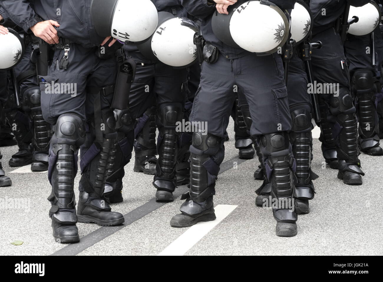 G20 demonstrations hi-res stock photography and images - Alamy