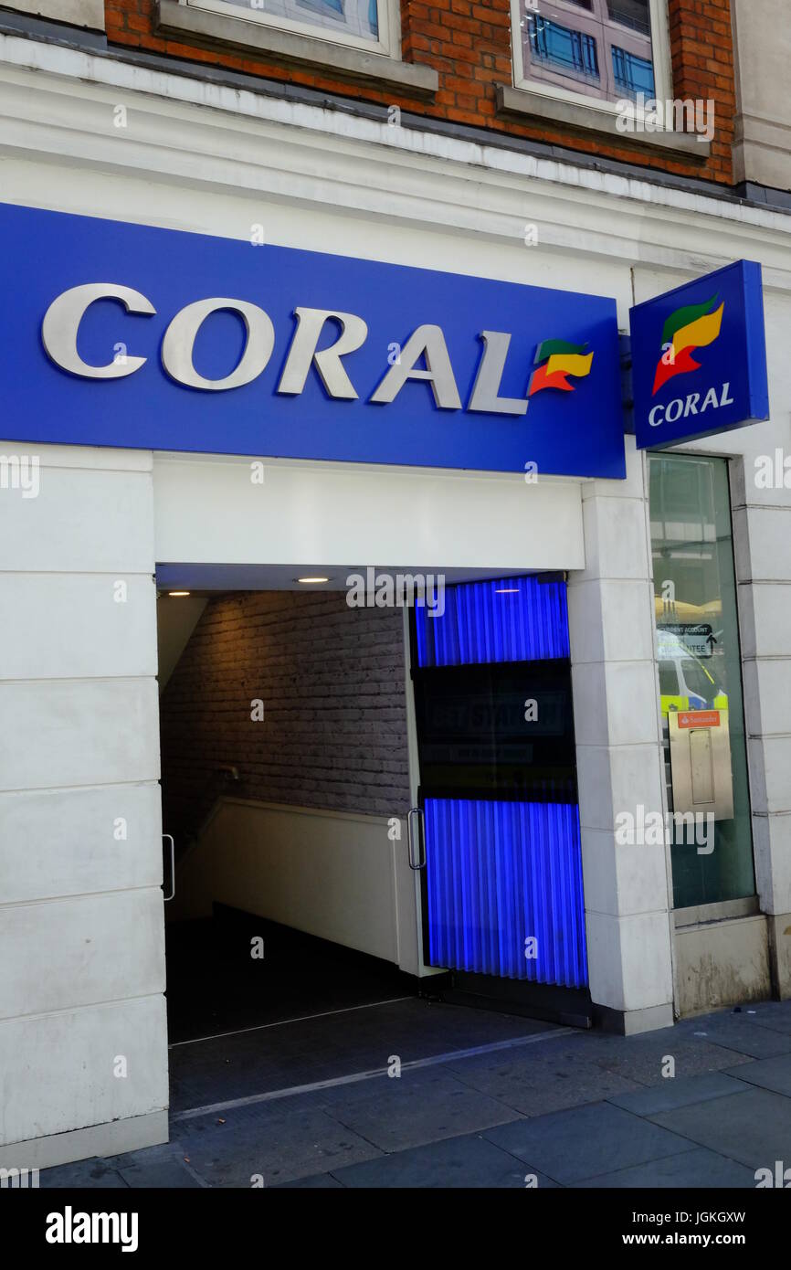 Liverpool Street branch of Coral the bookmakers Stock Photo