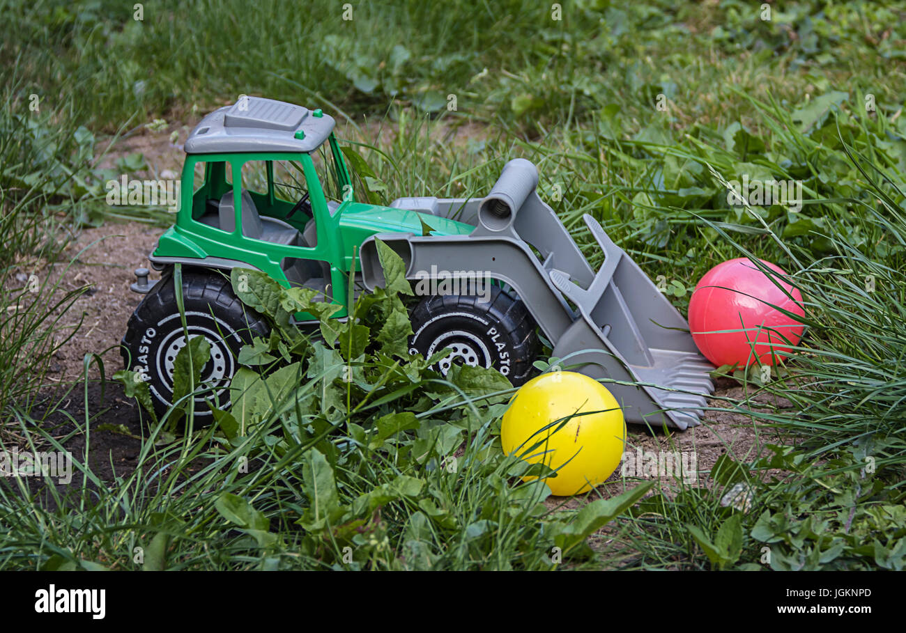 boys garden toys