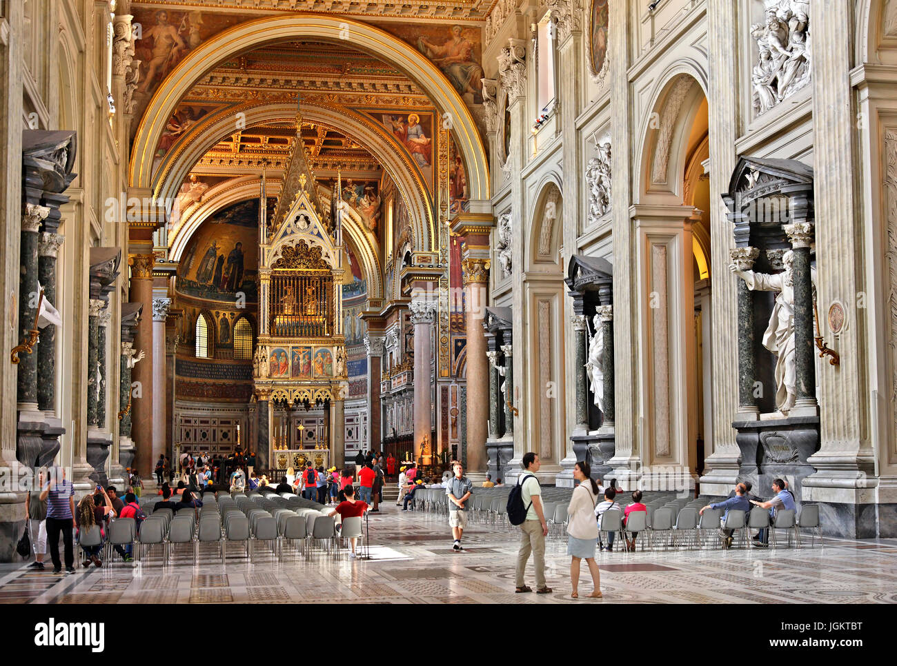 Inside the Arcibasilica di San Giovanni in Laterano (Archbasilica of St. John in Lateran), Rome, Italy.] Stock Photo