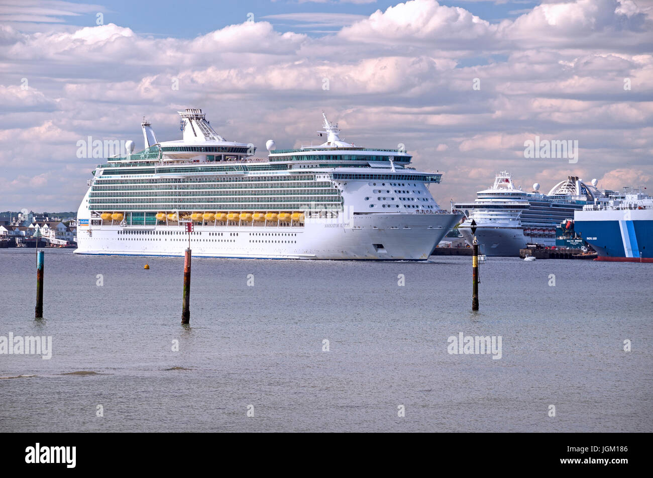 cruise ships in Southampton prot Stock Photo