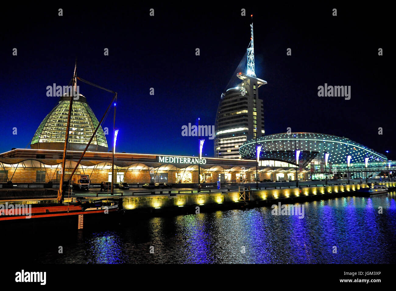 The Federal Republic of Germany, Bremerhaven, harbour worlds, Sail city, building, architecture, Mediterraneo, hotel, night admission, horizontal form Stock Photo