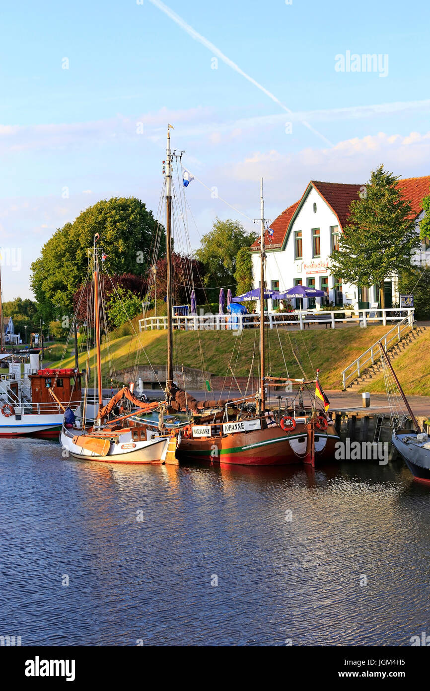 Europe, the Federal Republic of Germany, Lower Saxony, East Friesland, Carolinensiel, harbour, museum harbour, boat, boats, ships, sailing ships, McPB Stock Photo