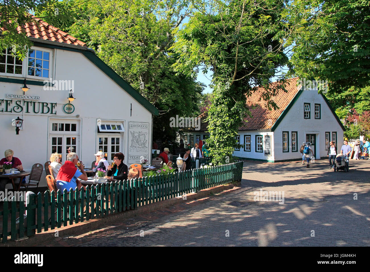 Europe, the Federal Republic of Germany, Lower Saxony, East Friesland, East Frisian, island, islands, Spiekeroog, local middle, tearoom, tourist, McPB Stock Photo