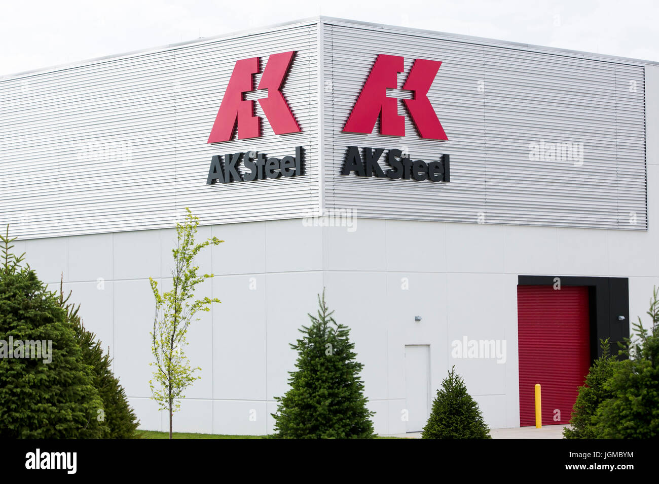 Ak steel holding hires stock photography and images Alamy