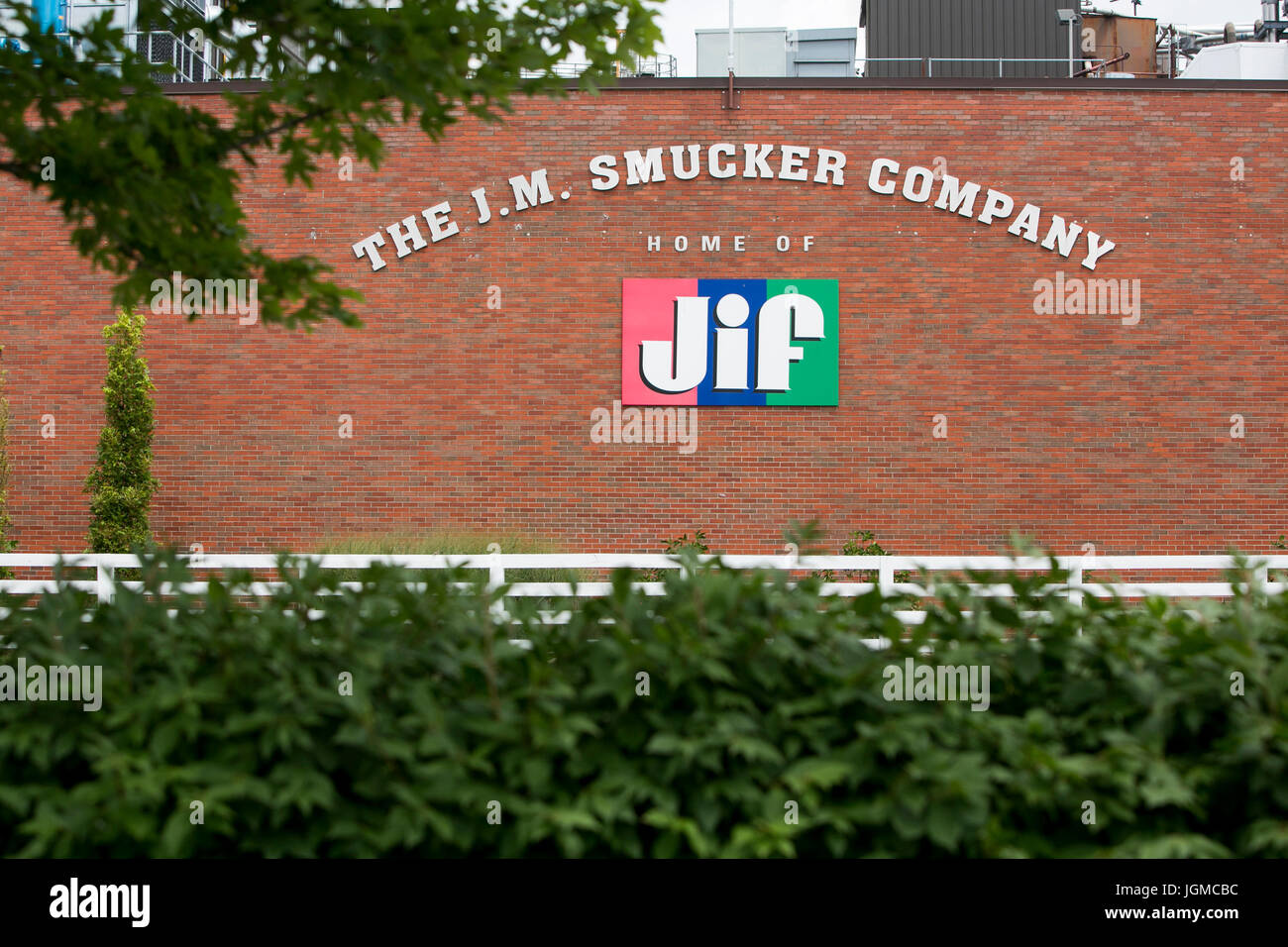 The j m smucker company hires stock photography and images Alamy