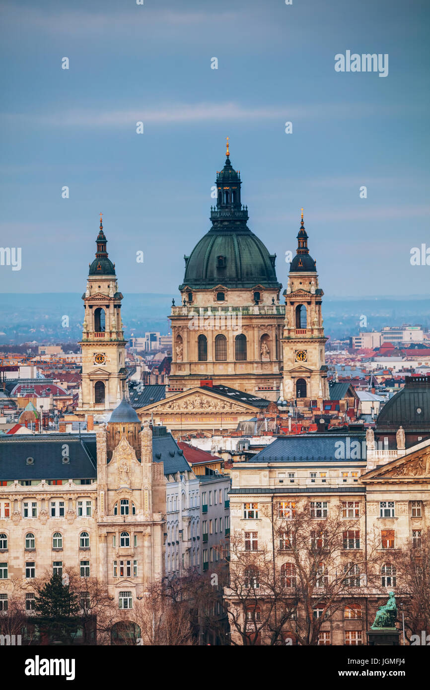 St Stephen (St Istvan) Basilica in Budapest in the evening Stock Photo