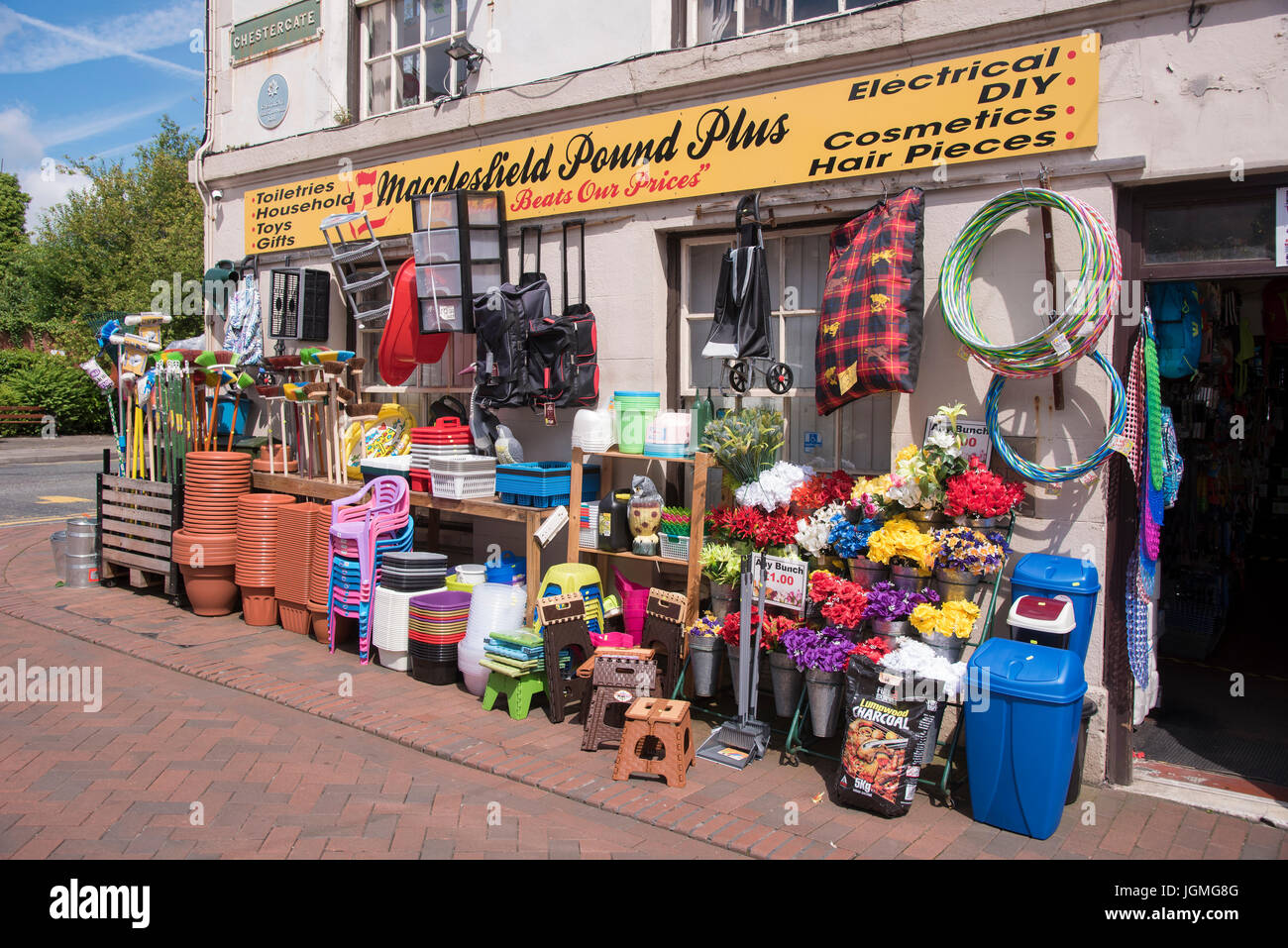 Junk shop hires stock photography and images Alamy