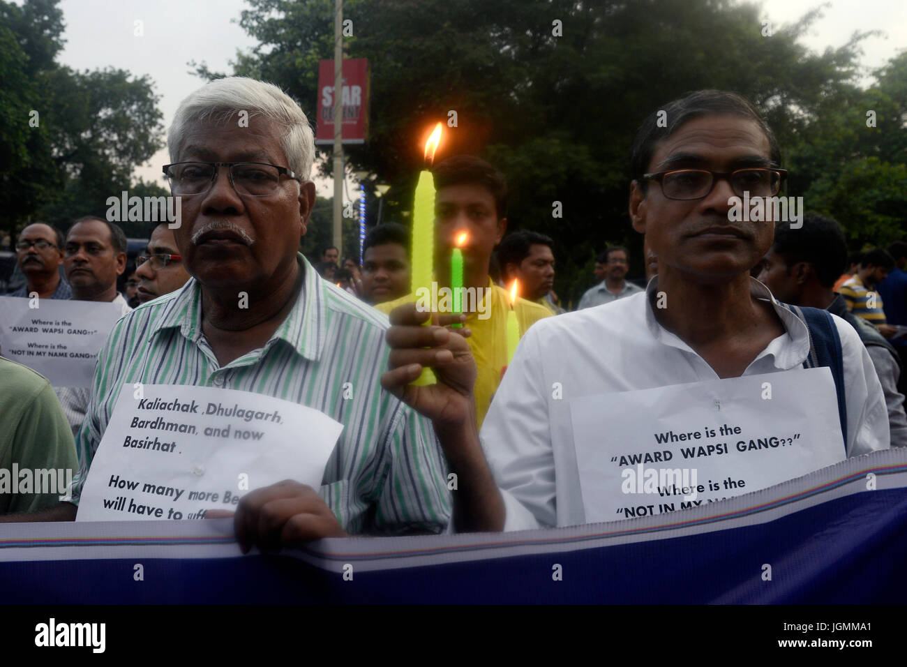 Kolkata, India. 08th July, 2017. A group of activist participates in a candle light vigil against recent communal violence at Baduria of North 24 Parganas in Kolkata. Credit: Saikat Paul/Pacific Press/Alamy Live News Stock Photo