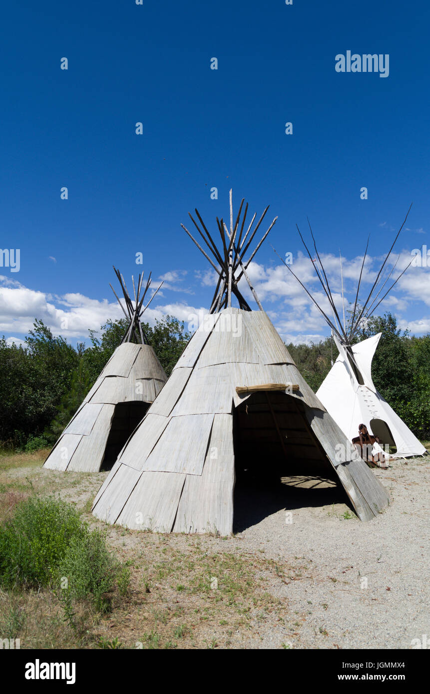 Nk'mip desert tipi hi-res stock photography and images - Alamy