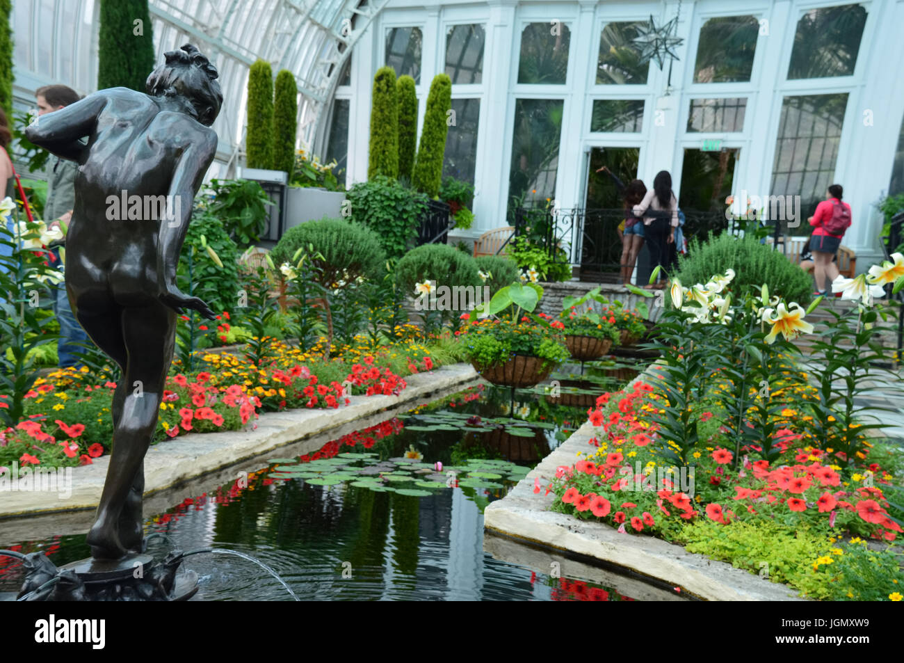 Summer flower show at Sunken Garden at Como Zoo and Conservatory in St