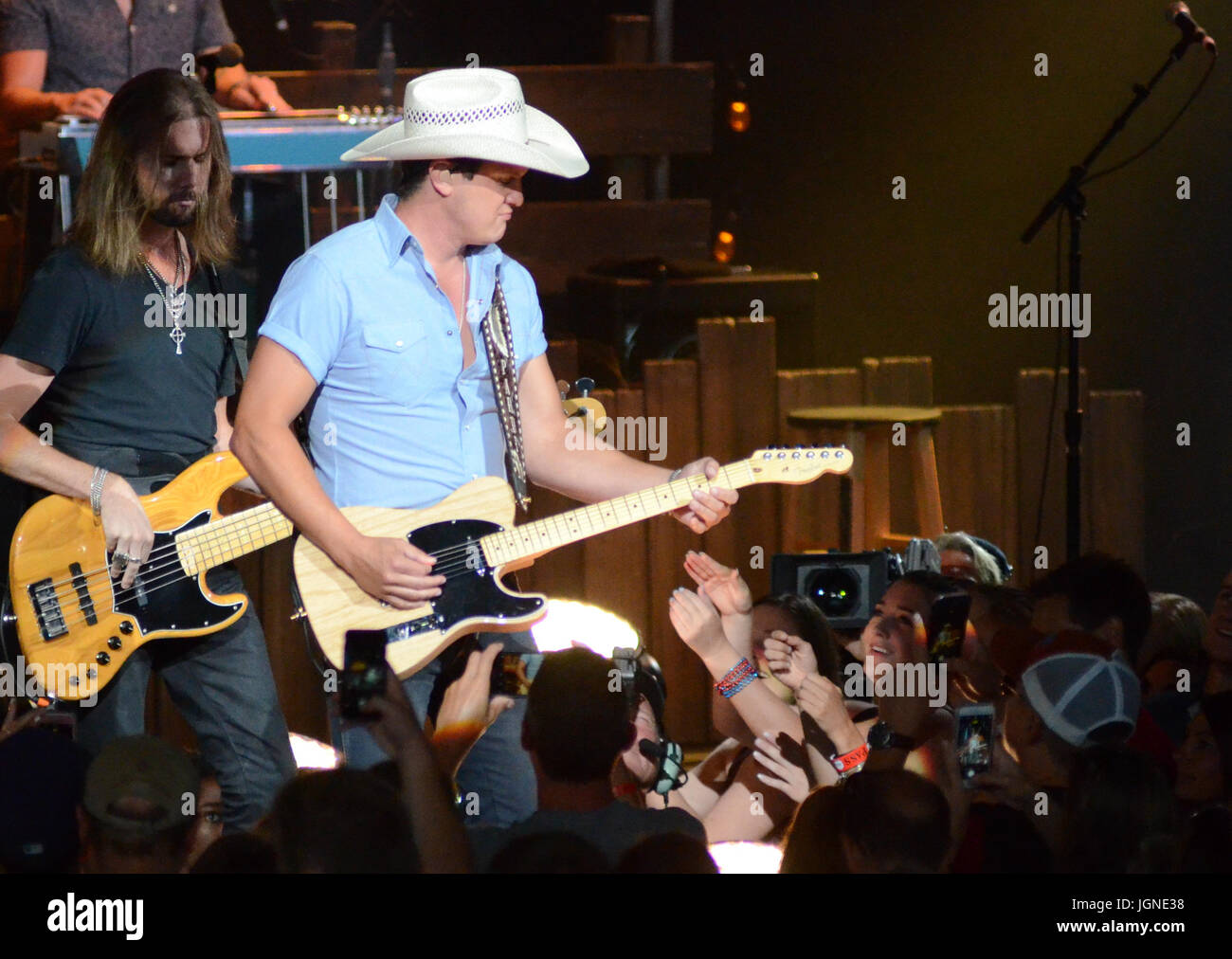 Milwaukee, Wisconsin, USA. 7th July, 2017. Country singer Jon Pardi performs live at Henry Maier Festival Park during Summerfest in Milwaukee, Wisconsin. Ricky Bassman/Cal Sport Media/Alamy Live News Stock Photo