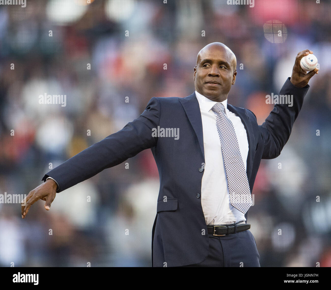 San Francisco Giants All Star Barry Bonds chats with Darren Baker