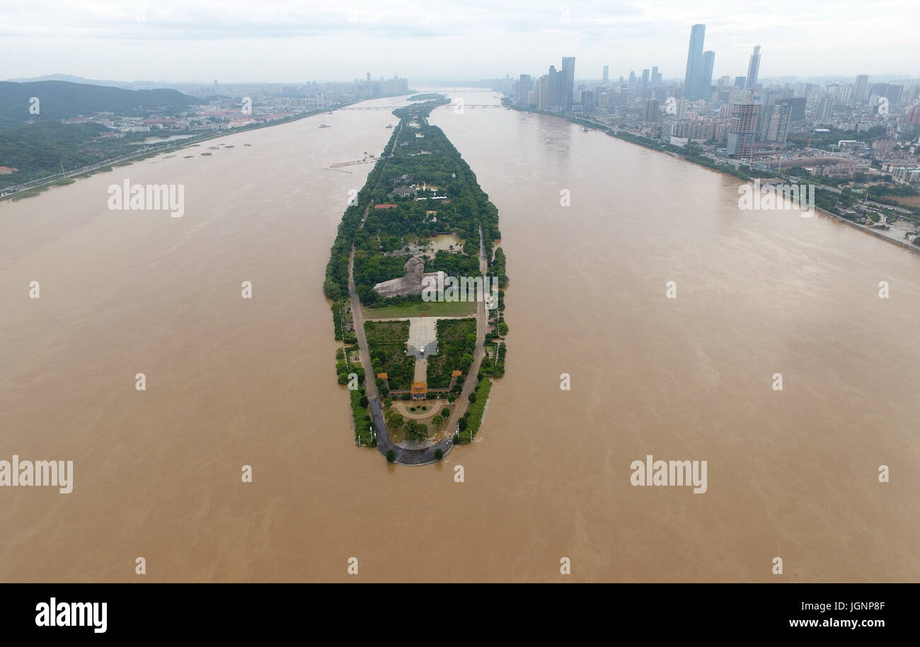 Beijing, China's Hunan Province. 5th July, 2017. The Juzizhou Islet is seen in the flooded Xiangjiang River in Changsha, capital of central China's Hunan Province, July 5, 2017. Credit: Long Hongtao/Xinhua/Alamy Live News Stock Photo