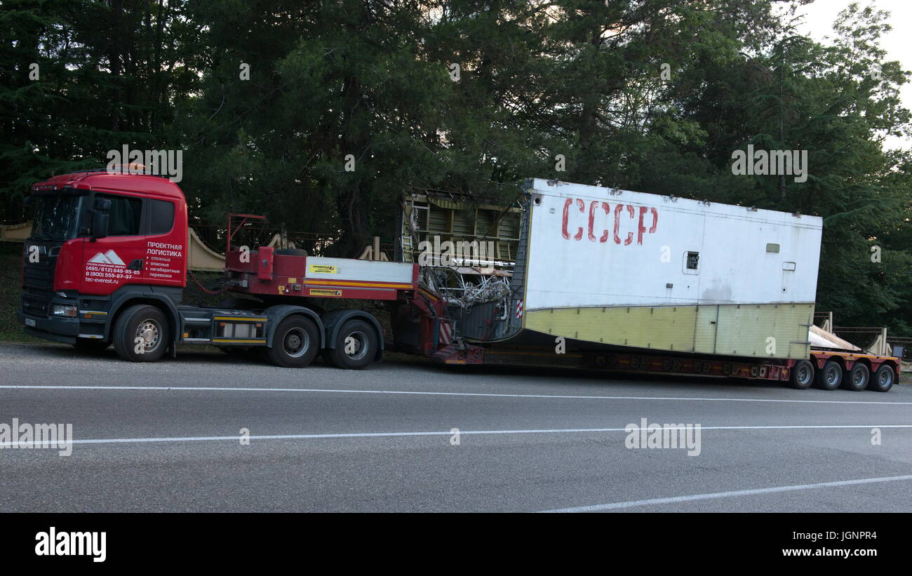 The village of Lermontovo, Krasnodar Territory: a photo of the beach, weather, hotels, vacation reviews 34 The village of Lermontovo, Krasnodar Territory: a photo of the beach, weather, hotels, vacation reviews 72