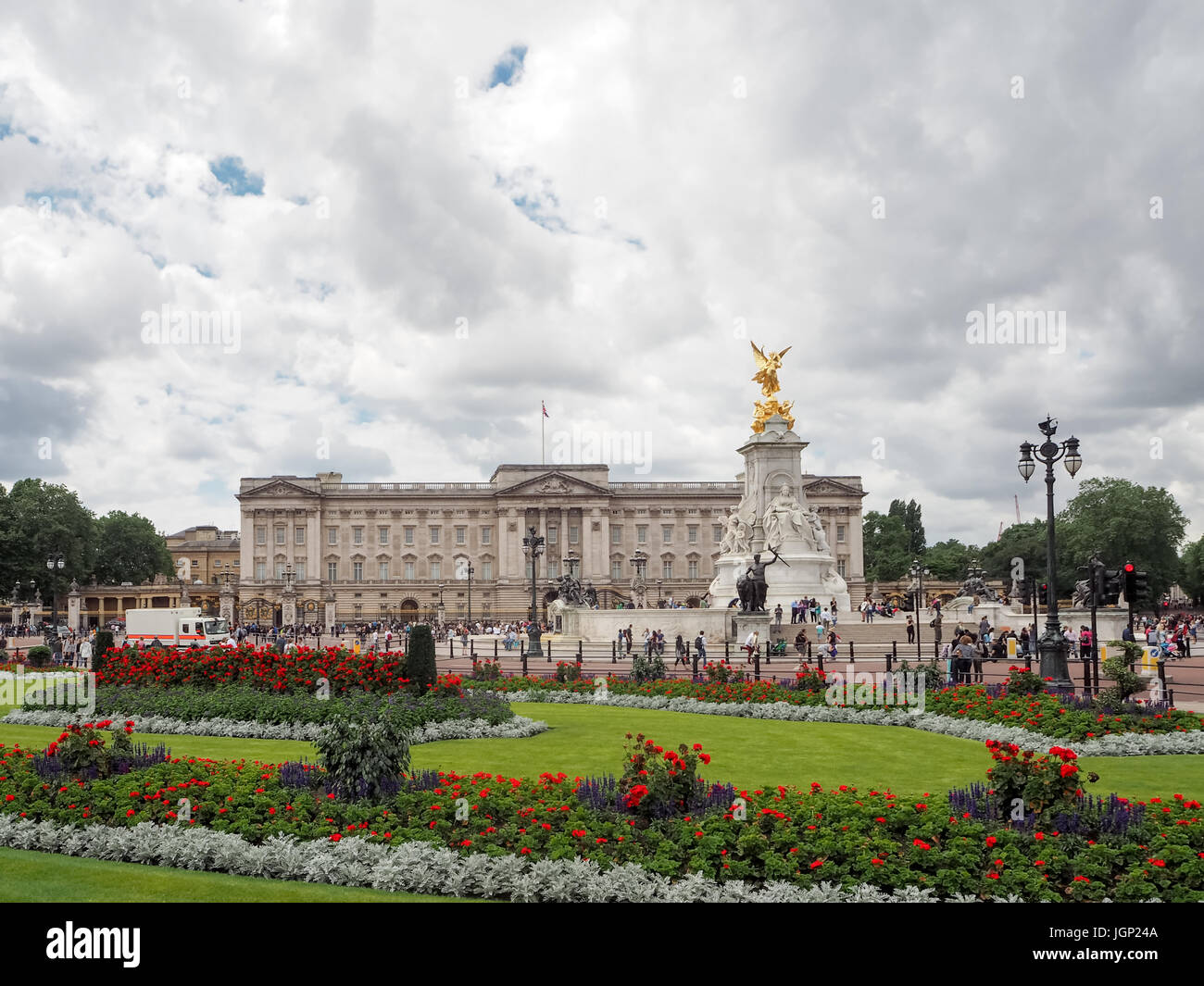 Buckingham Palace and Victoria Memorial, the home of the Queen of England, London, summer 2016 Stock Photo