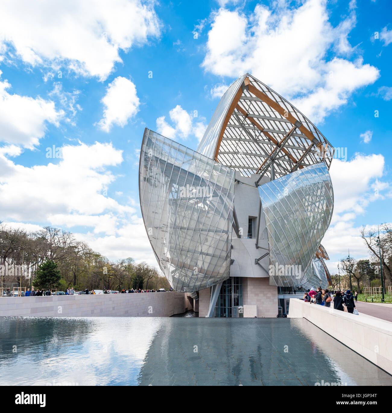 Fondation Louis vuitton - Louis Vuitton foundation, Paris, France Stock Photo