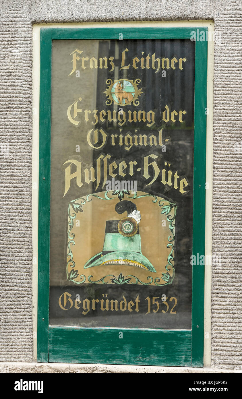 Old hatter workshop, Werkstatt Tafel Leithner, hatmaker workshop, Bad Aussee, Styria, Austria Stock Photo