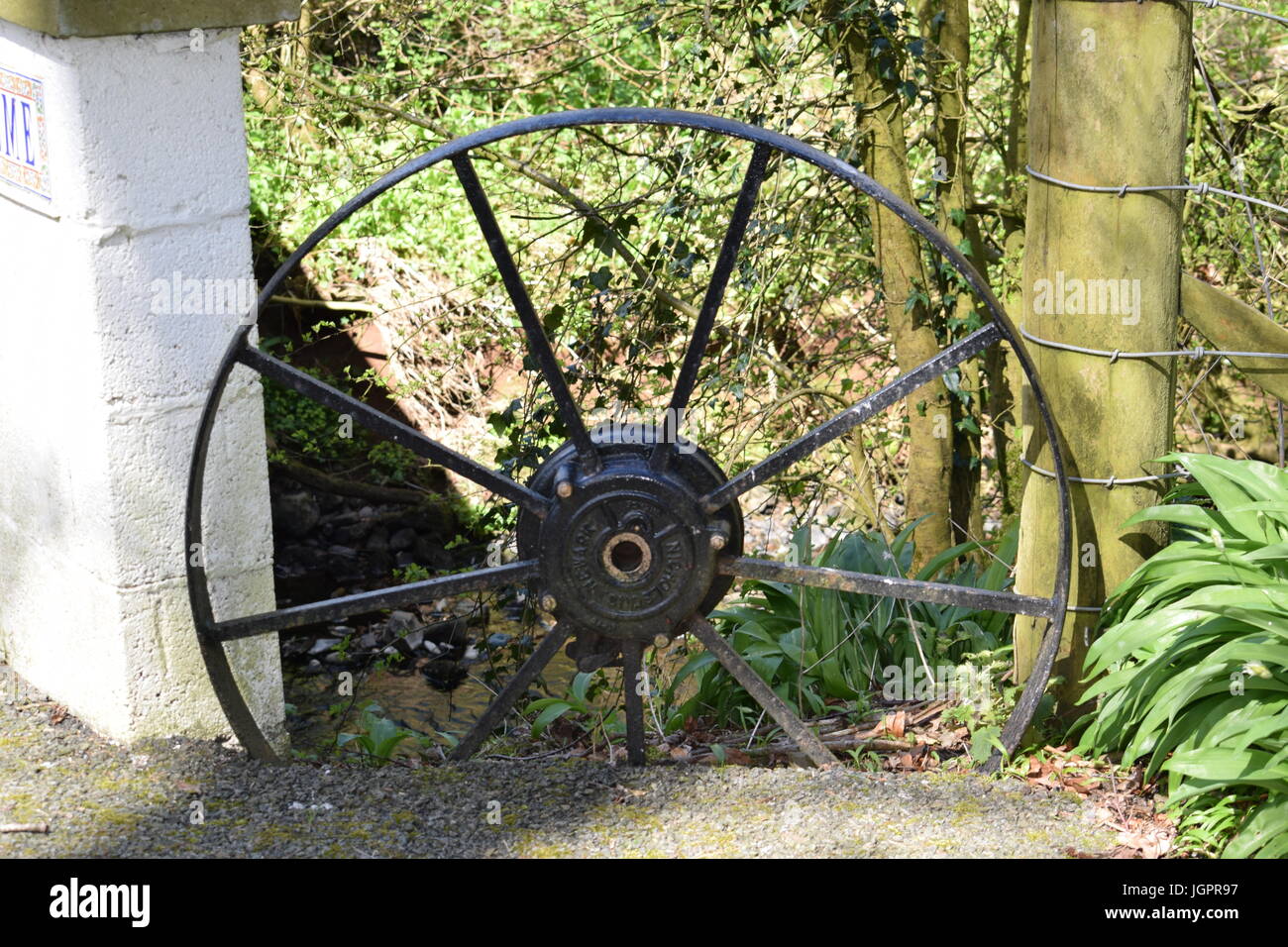 Carriage wheel Stock Photo - Alamy