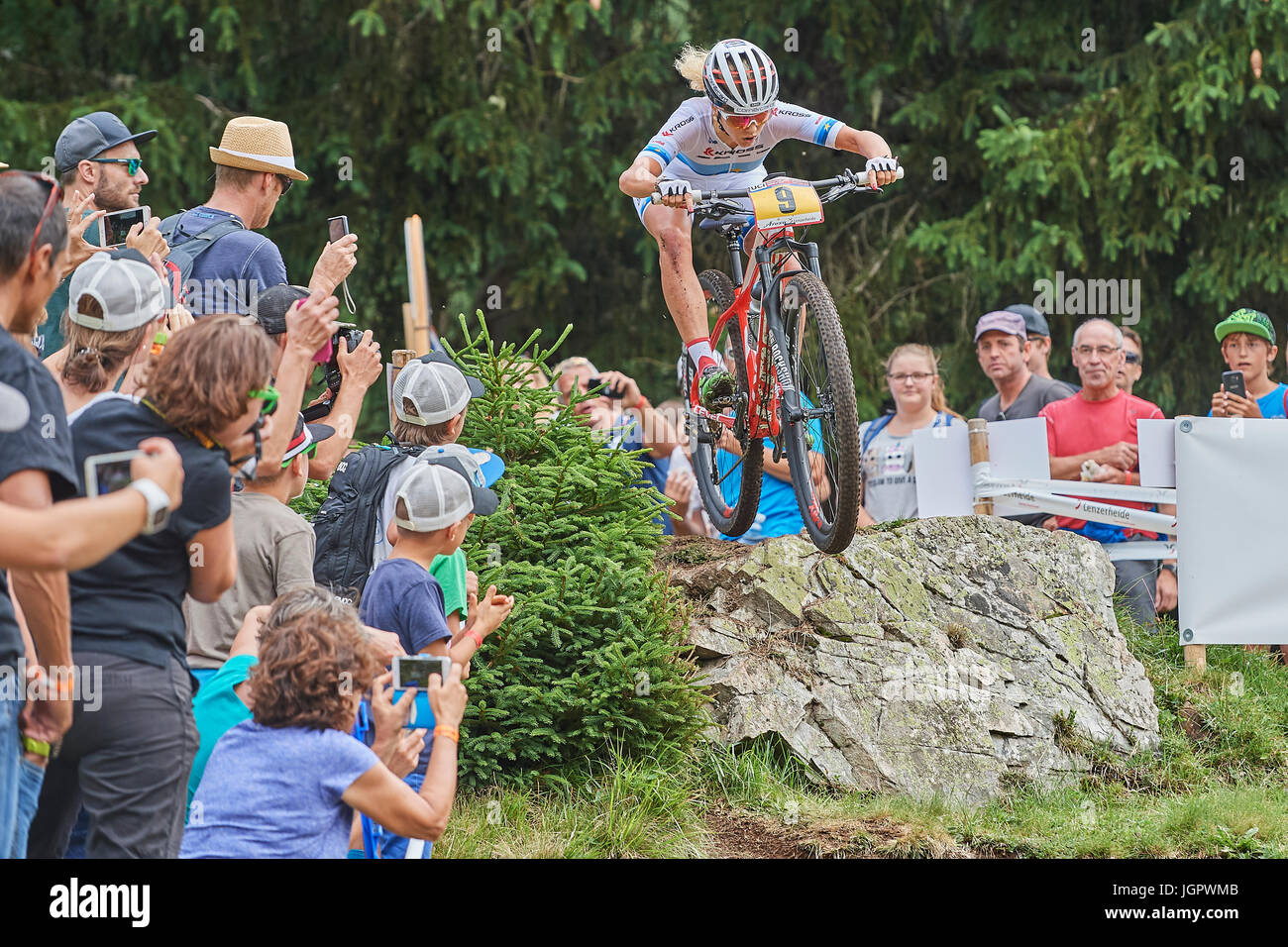 jolanda neff kross bike