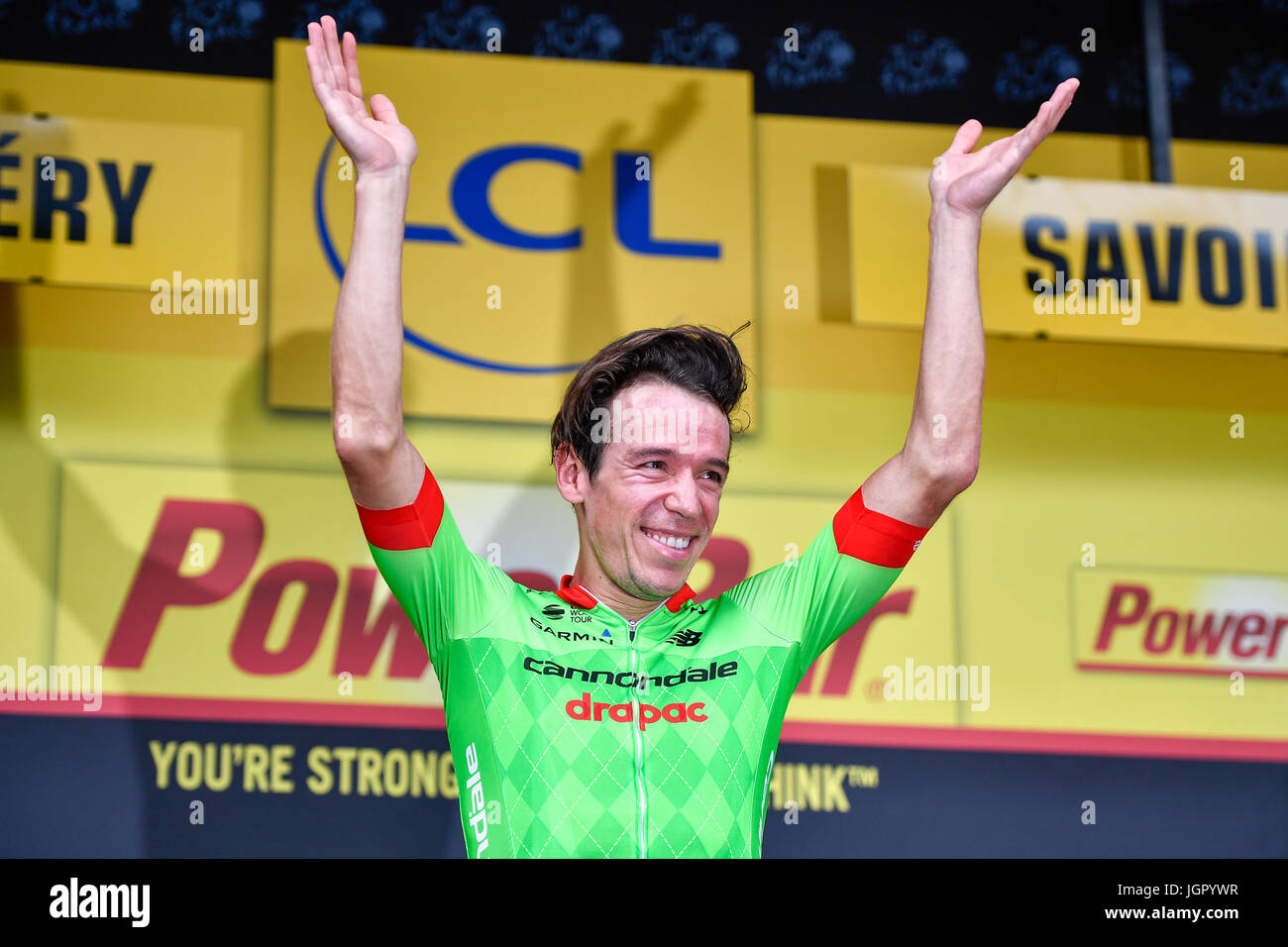 Chambery, France. 9th July, 2017. Colombian rider Rigoberto Uran from Cannonade Drapac Professional Cycling Team attends the awarding ceremony for the stage winner in Chambery, France, on July 9, 2017. The 181.5 kilometers 9th stage of the Tour de France from Nantua to Chambery ended on Sunday. Credit: Chen Yichen/Xinhua/Alamy Live News Stock Photo