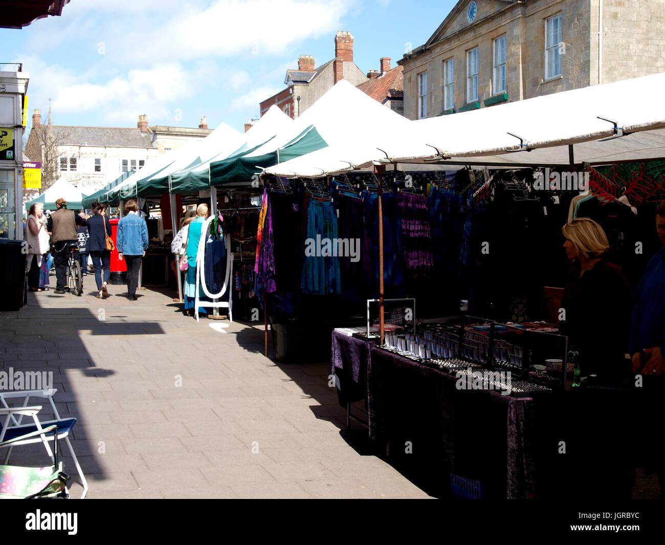 Market day stalls hi-res stock photography and images - Alamy