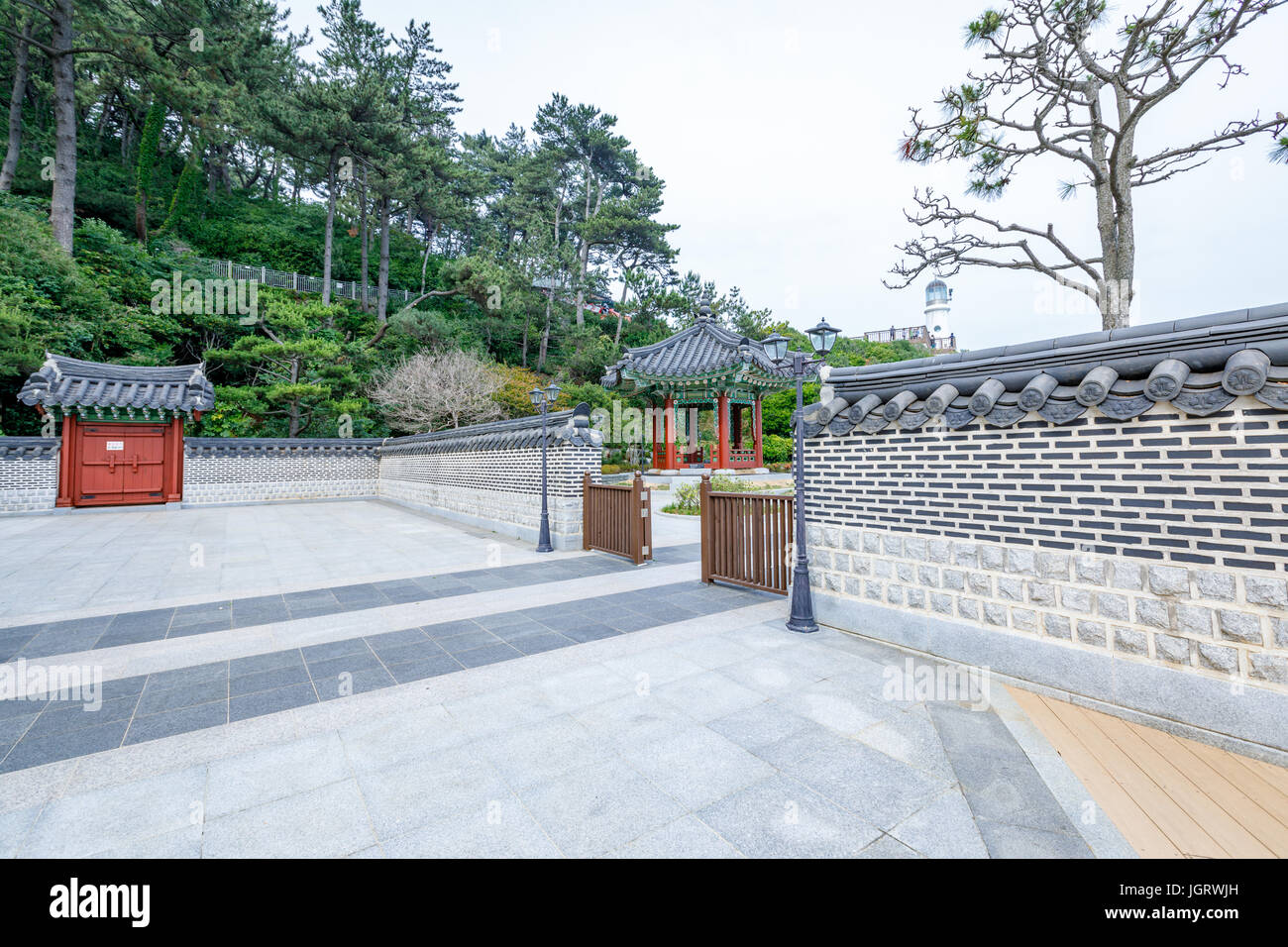 Jun 21, 2017 Pavilion at the garden of Nurimaru APEC House. The Nurimaru APEC is located on Dongbaekseom island in Busan, South Korea Stock Photo