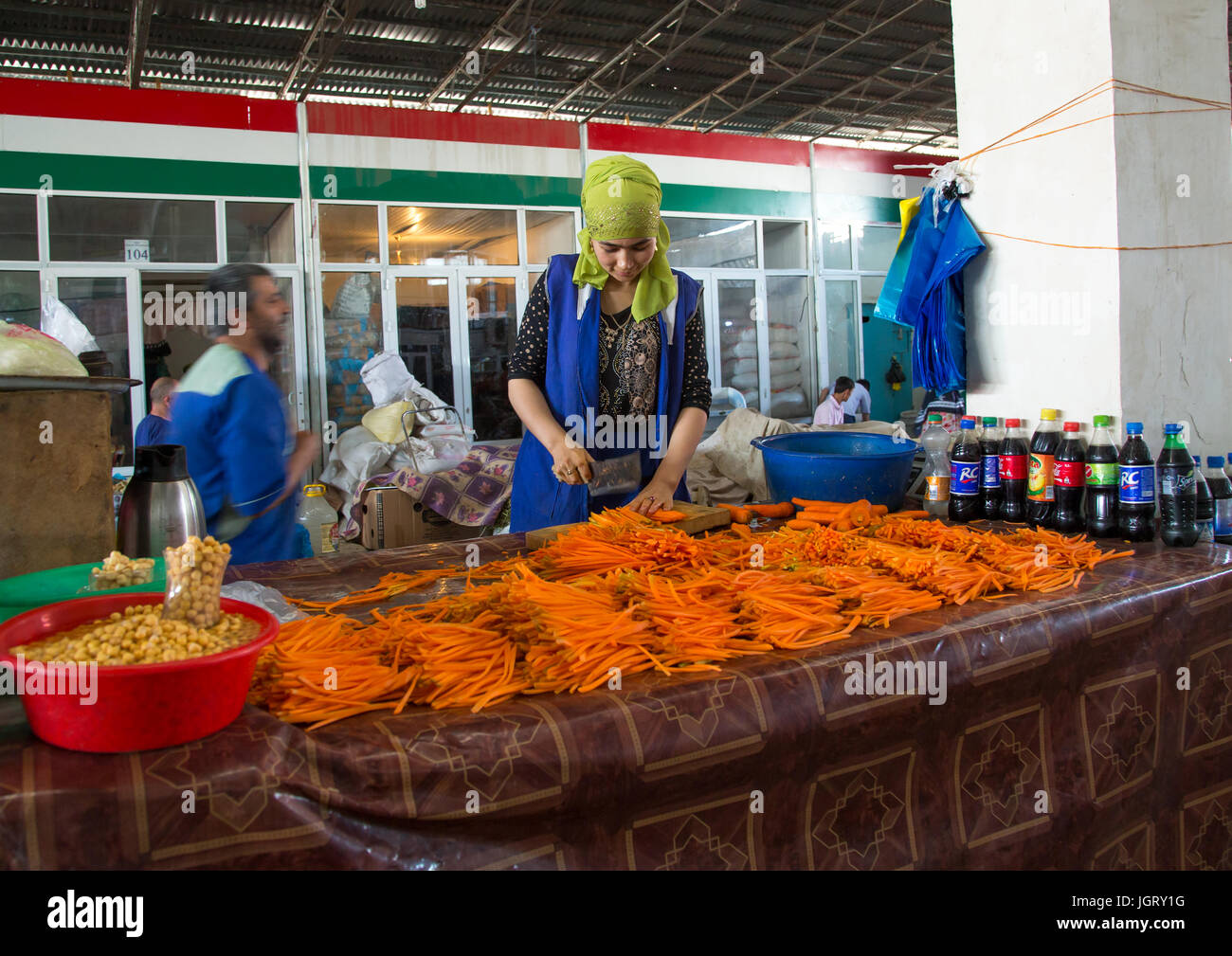 Carrots for sale at local street market, Gorno-Badakhshan autonomous region, Khorog, Tajikistan Stock Photo