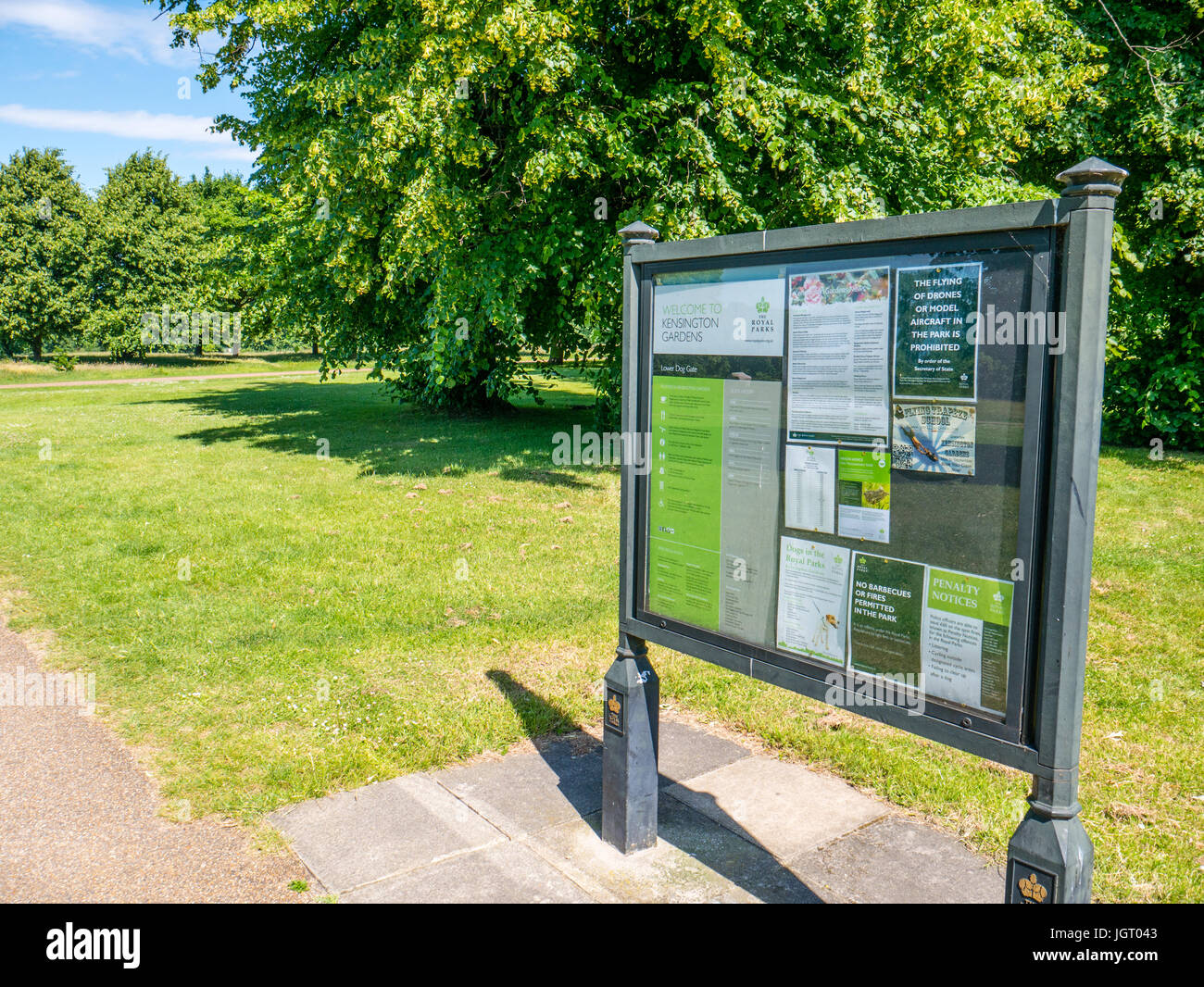 Hyde Park Information Sign, Hyde Park, London, England Stock Photo Alamy