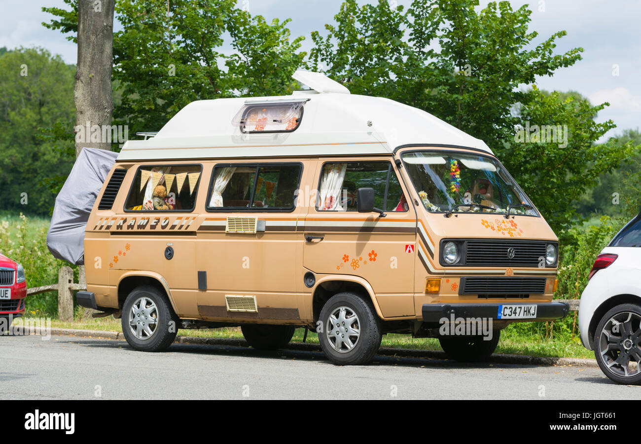 Old Volkswagen Transporter van parked by the side of the road Photo - Alamy