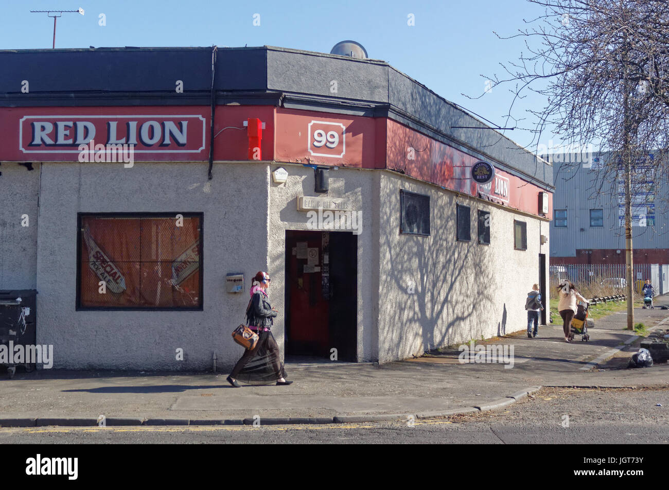 red lion pub Paisley Road West Govan Glasgow residual corner after the